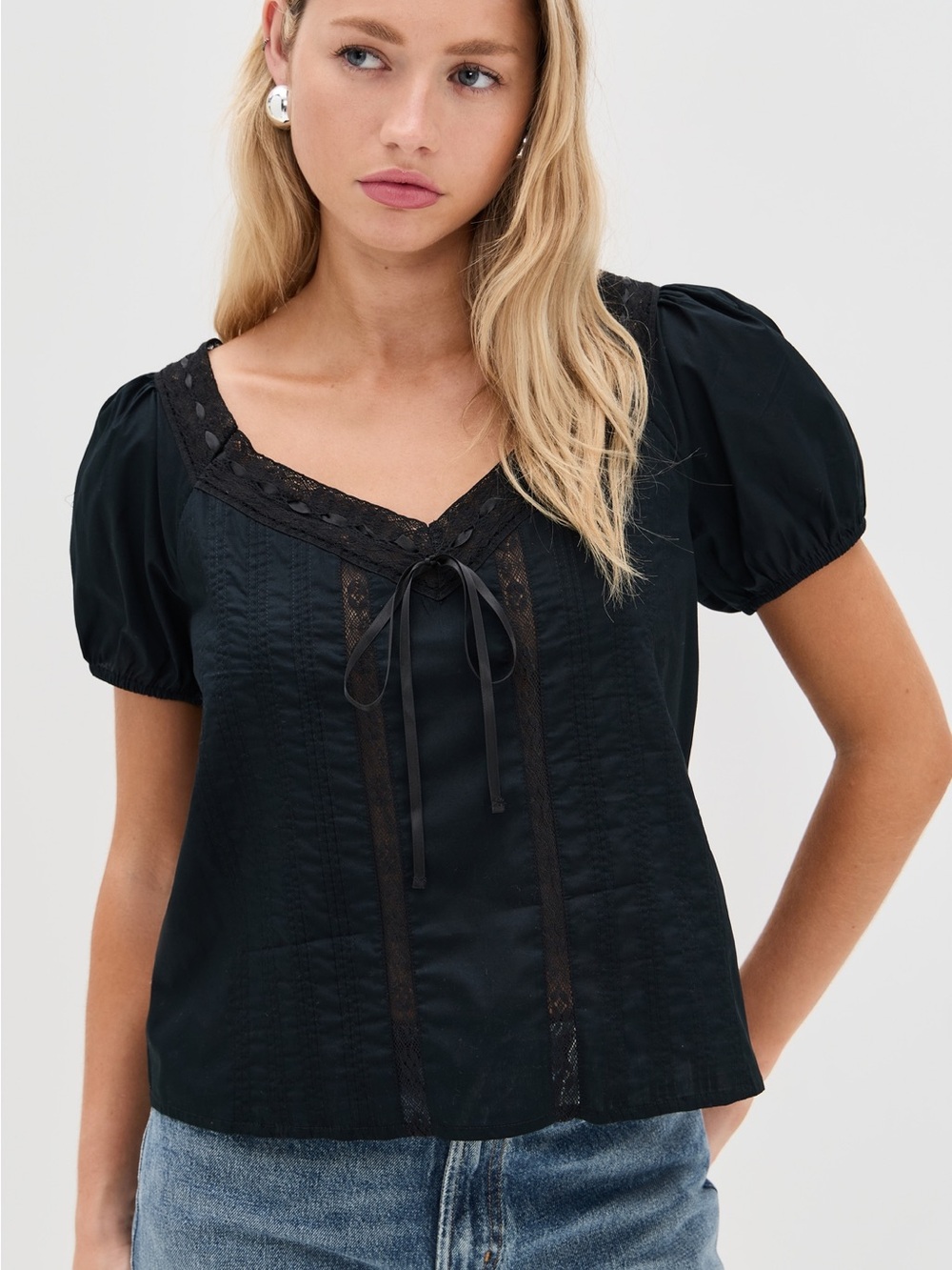 PAIGE Anzio Top in Black